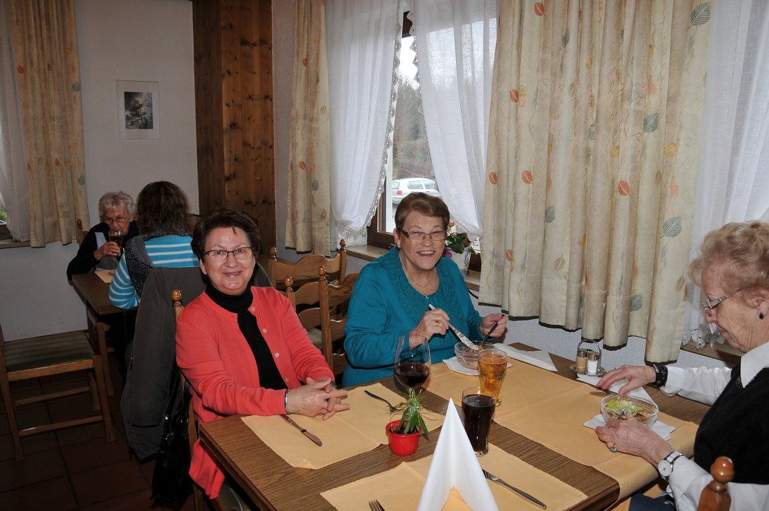 Gemeinde Göfis: Göfner Gasthäuser öffnen für ihre Kunden